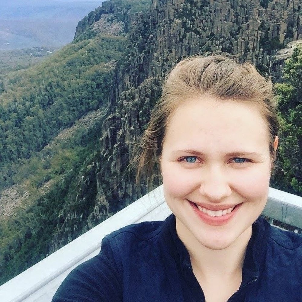 Meet your Posher, Zoe